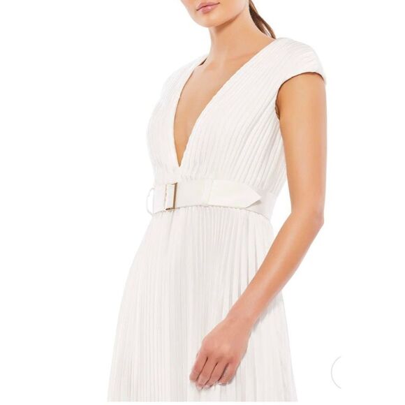 Ieena For Mac Duggal Cap Sleeve Belted A-Line Midi Dress White Women's Size 6 - Picture 2 of 12